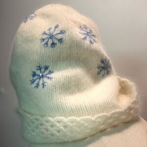 Angora Blend Knit Snowflake Winter Hat OS (see measurements)